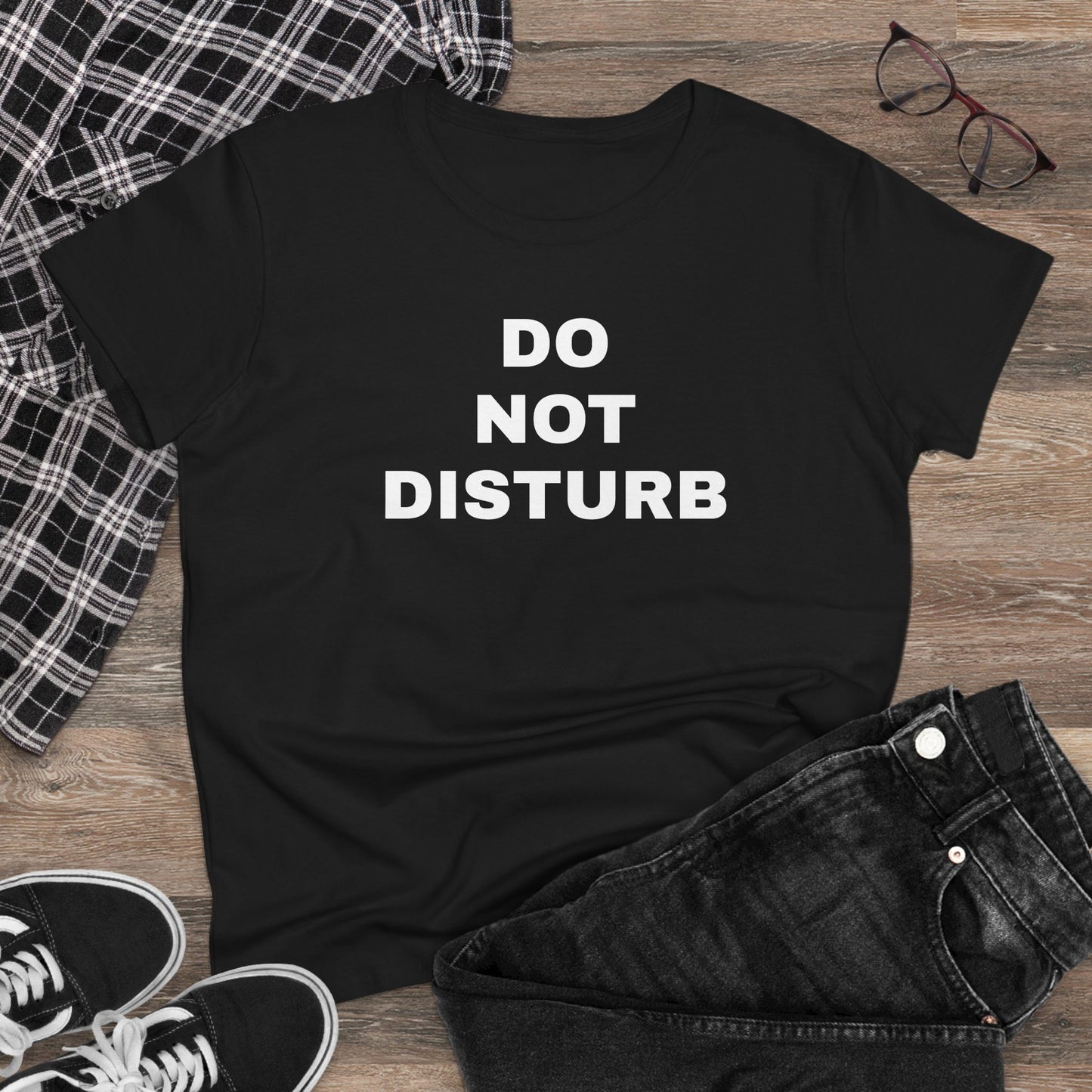 Do Not Disturb Womens T-Shirt - Retro Au Go Go