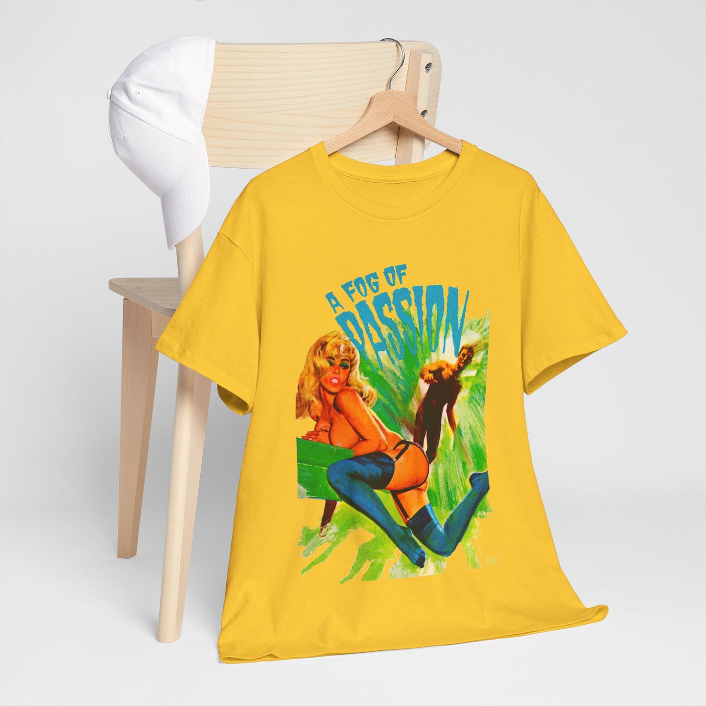 A Fog Of Passion T-shirt - Retro Au Go Go