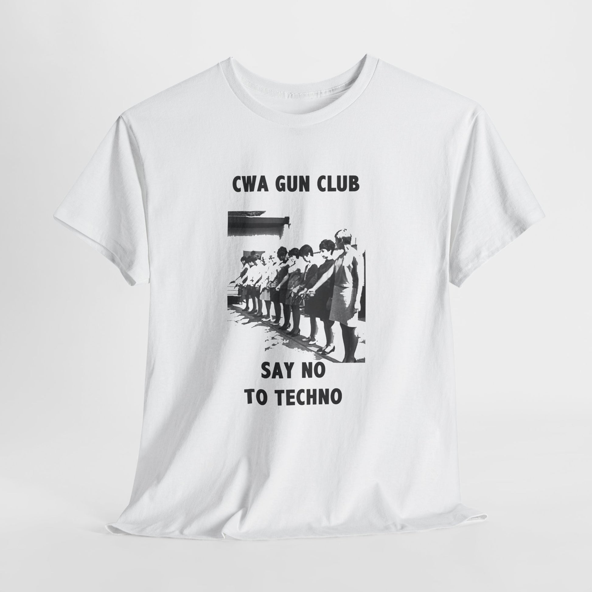 CWA Gun Club T-shirt - Retro Au Go Go