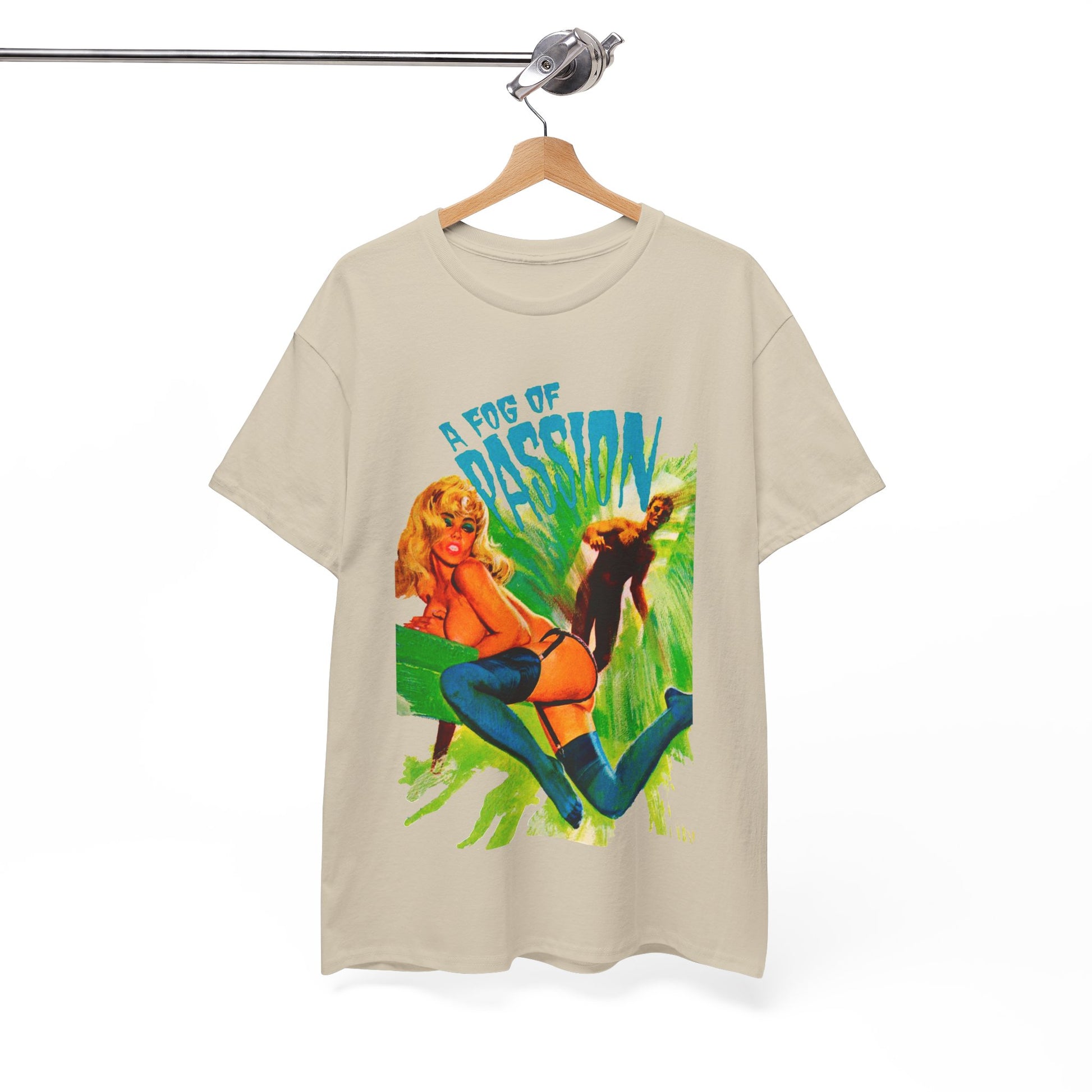 A Fog Of Passion T-shirt - Retro Au Go Go