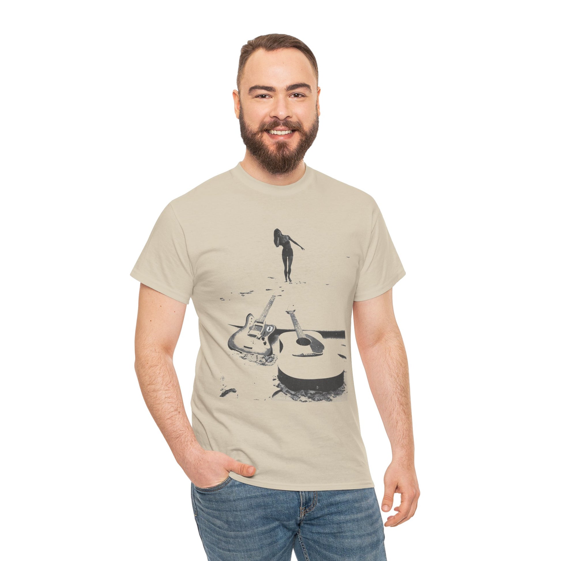 Bikini Beach Guitar T-shirt - Retro Au Go Go