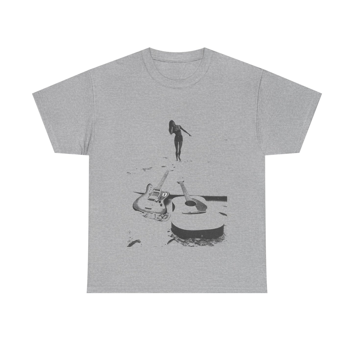 Bikini Beach Guitar T-shirt - Retro Au Go Go