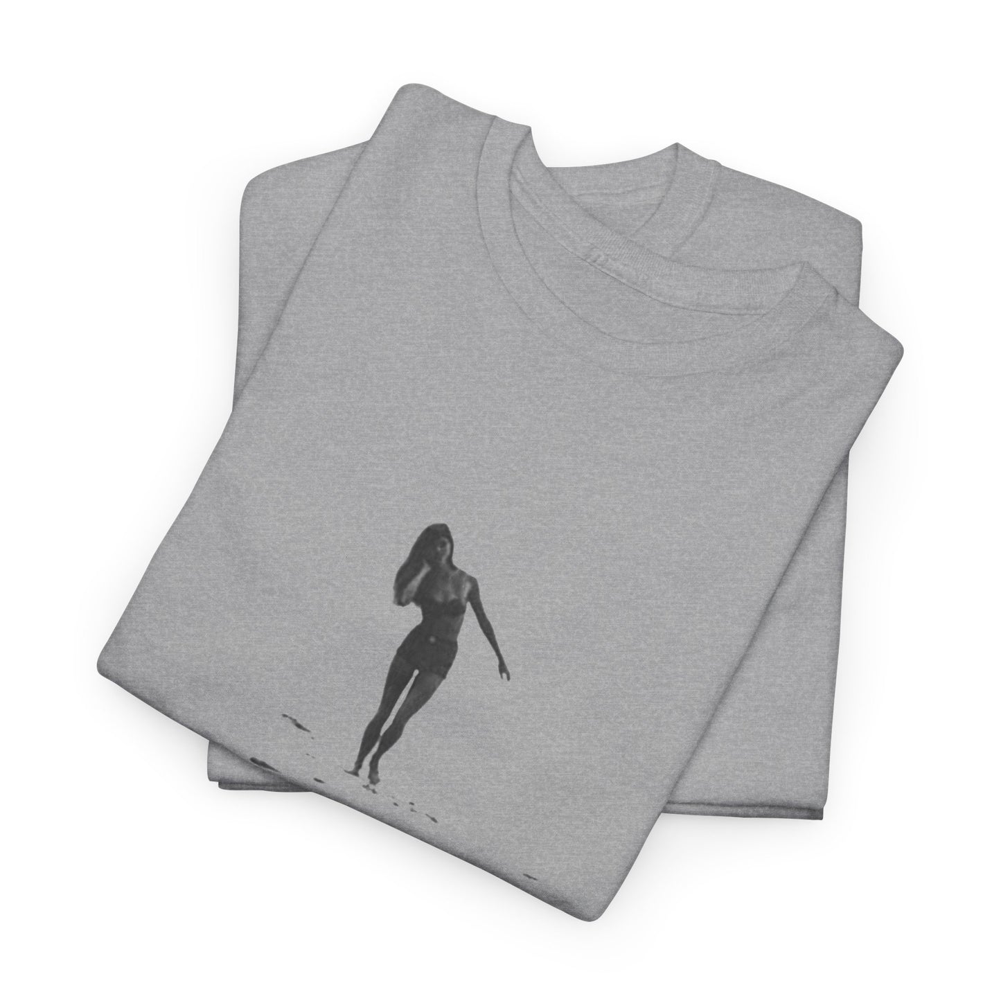 Bikini Beach Guitar T-shirt - Retro Au Go Go