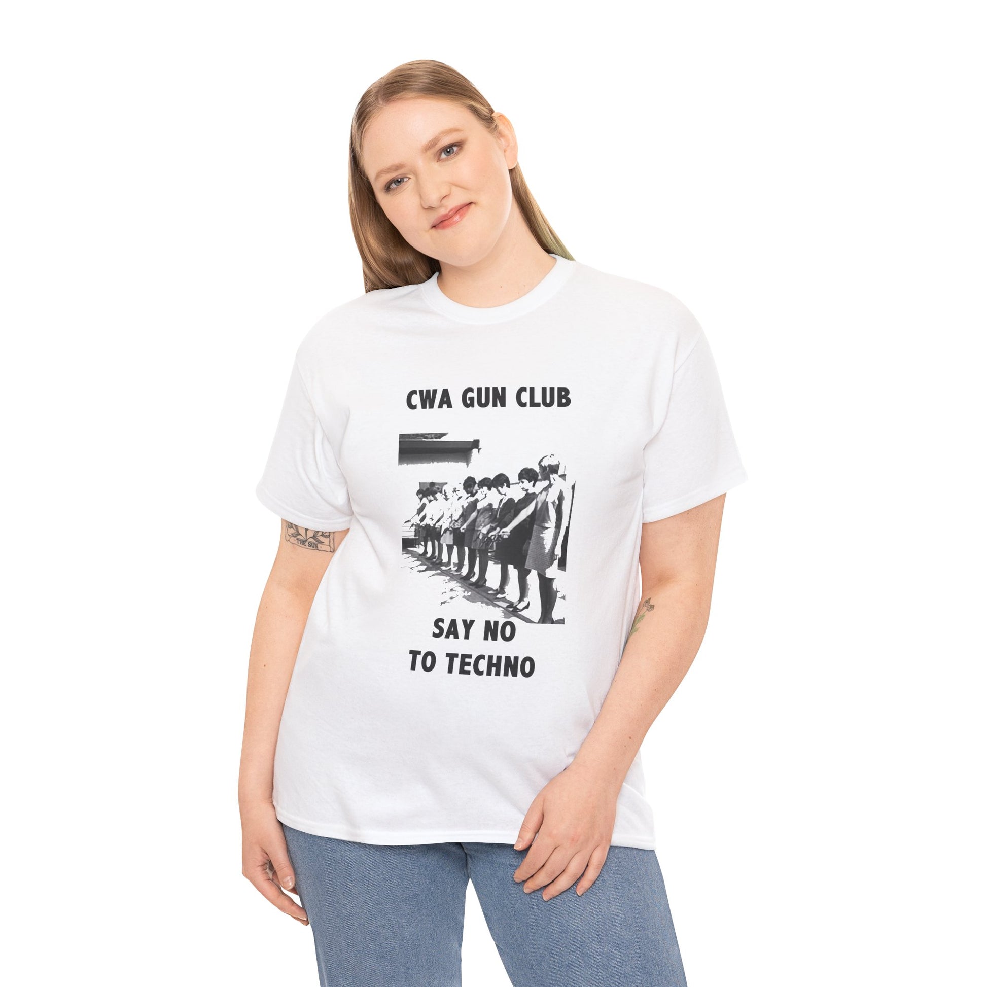 CWA Gun Club T-shirt - Retro Au Go Go